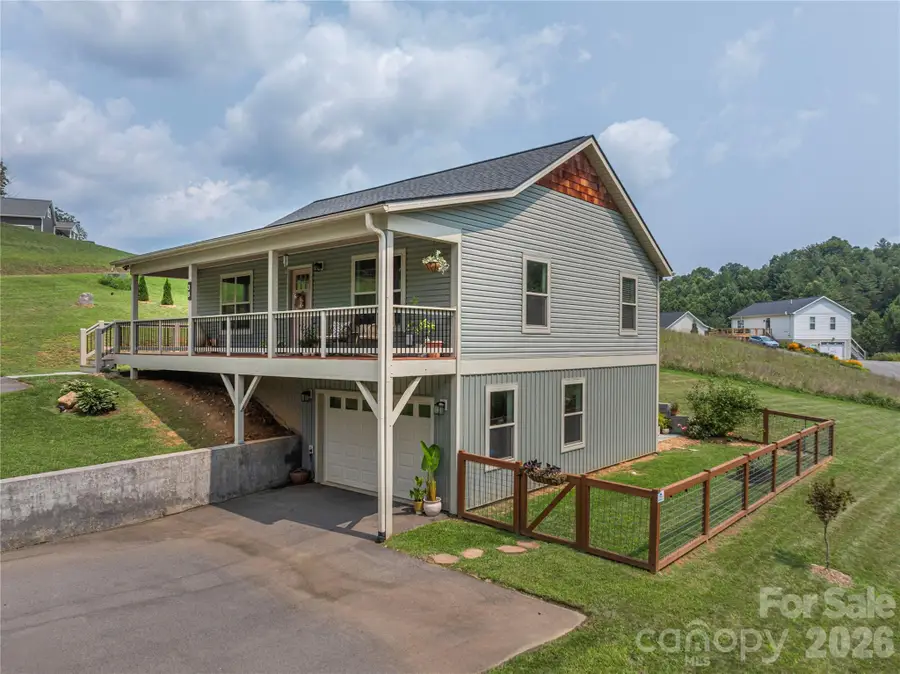 38 Sunrise Drive, Mars Hill, NC 28754 - #2