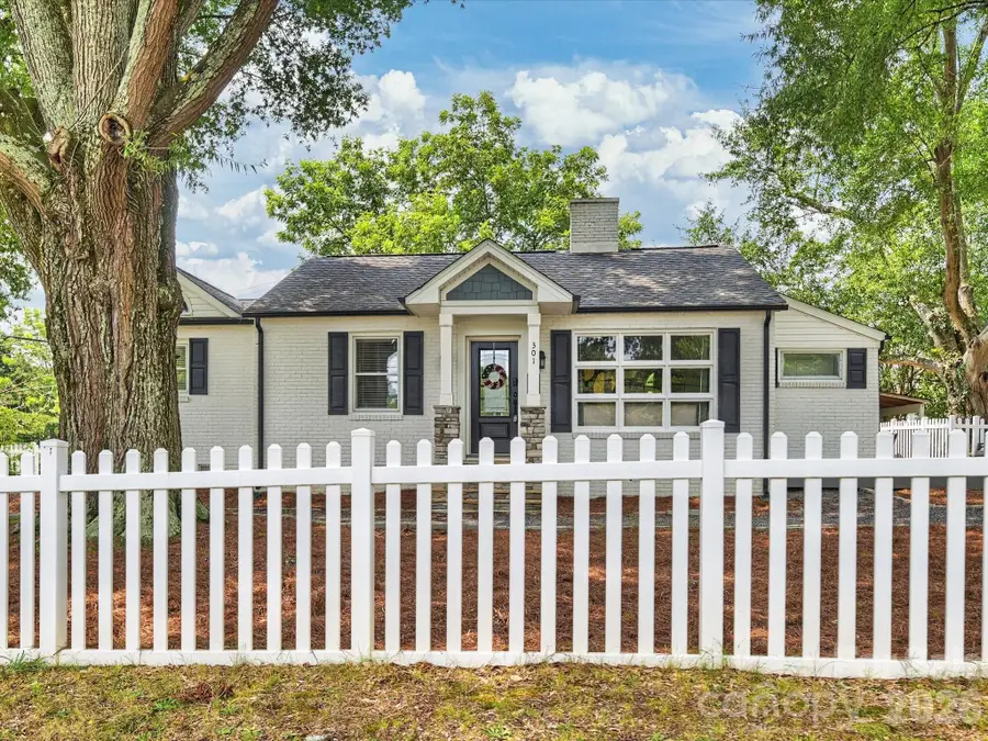 301 Harris Street, Fort Mill, SC 29715 - #3