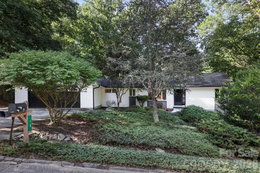 18 E Rosewood Trail, Hendersonville, NC 28739 - #2