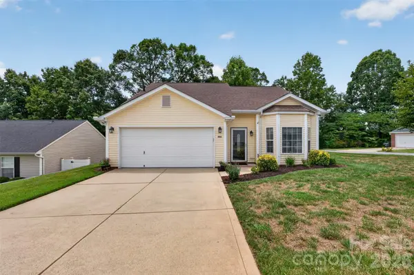 806 20th Avenue Place Se, Hickory, NC 28602