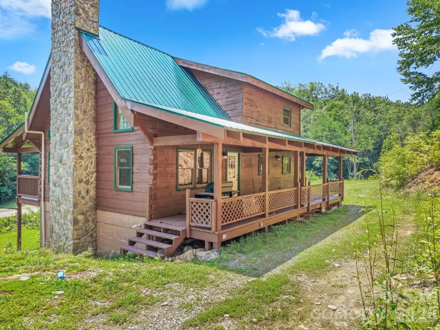 2560 Round Hill Road, Bryson City, NC 28713 - #3
