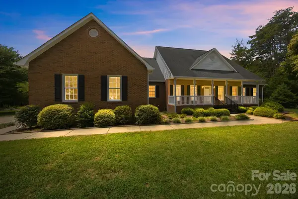 182 Robert Drive, Statesville, NC 28625