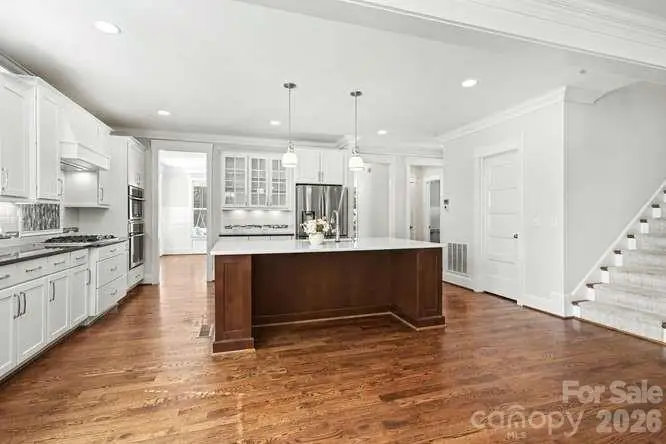 163 N Canterbury Road, Charlotte, NC 28211 - #2