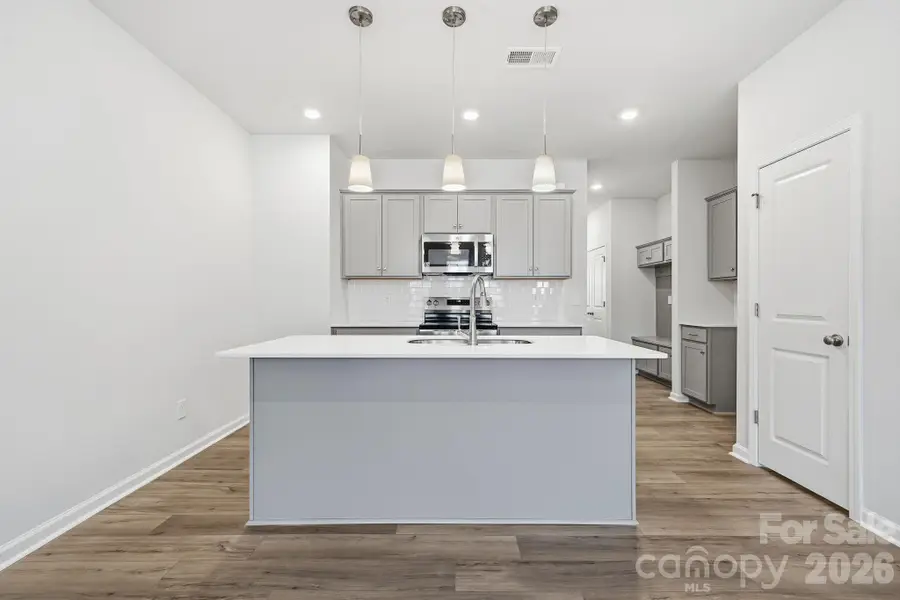5114 Orchardview Way, Charlotte, NC 28216 - #2