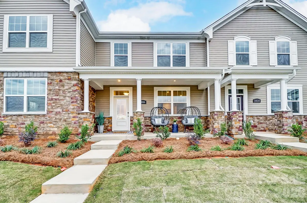5221 Wyes Oak Lane, Charlotte, NC 28269 - #1