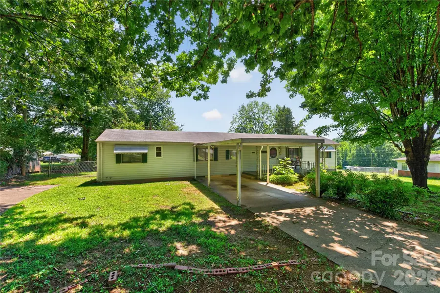 2753 Fairwood Drive, Hudson, NC 28638 - #3