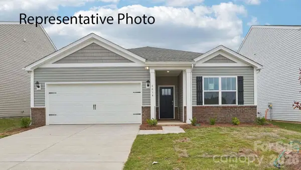 605 17th Avenue Drive Ne, Hickory, NC 28601