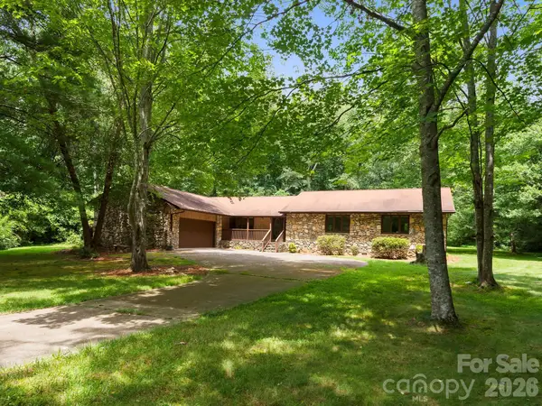3 High Meadows Drive, Candler, NC 28715