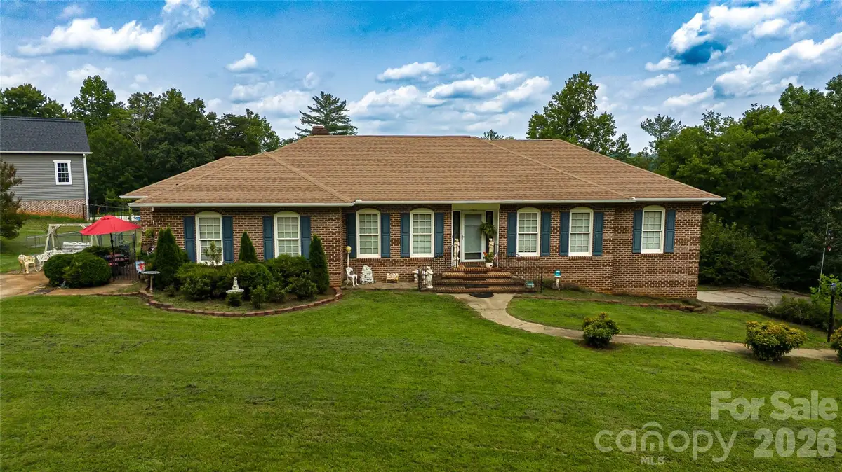 100 Oakridge Lane, Morganton, NC 28655 - #1