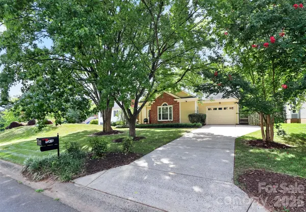 12410 Cool Mist Lane, Huntersville, NC 28078