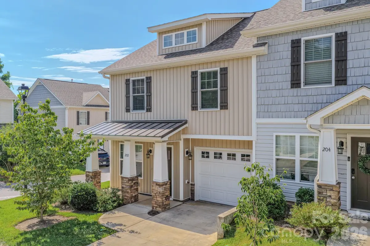202 Stoney Point Way, Candler, NC 28715 - #1