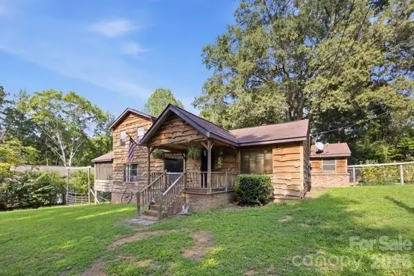 1326 Columbus Street, Albemarle, NC 28001 - #2