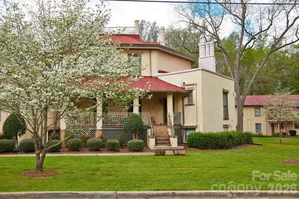 101 Woodrow Street, Laurens, SC 29360
