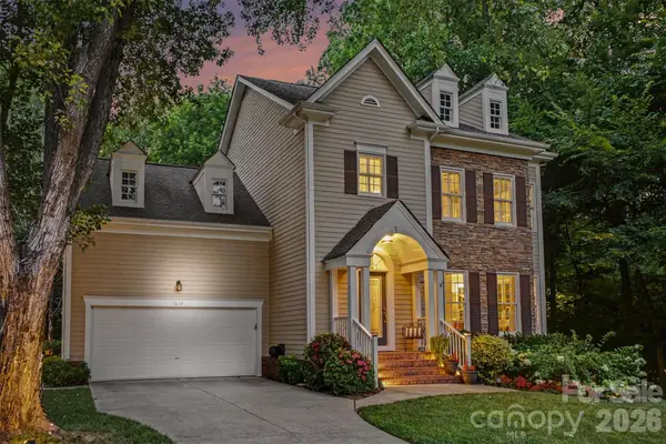 7814 Hollow Oaks Lane, Waxhaw, NC 28173