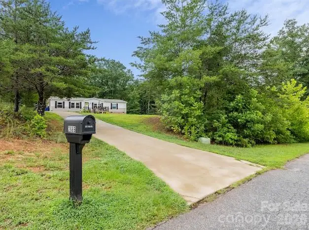 2689 Kite Drive, Lenoir, NC 28645 - #2