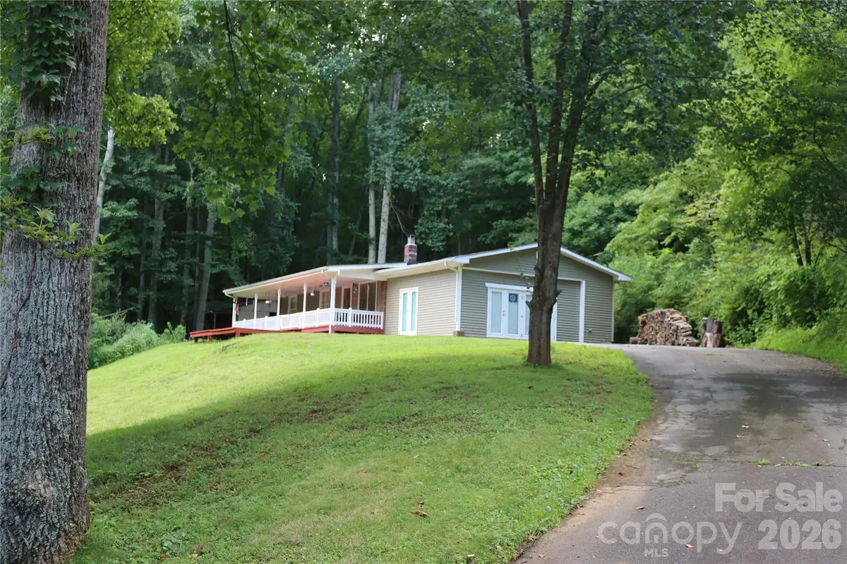 9 Wooded Valley Lane, Burnsville, NC 28714 - #1
