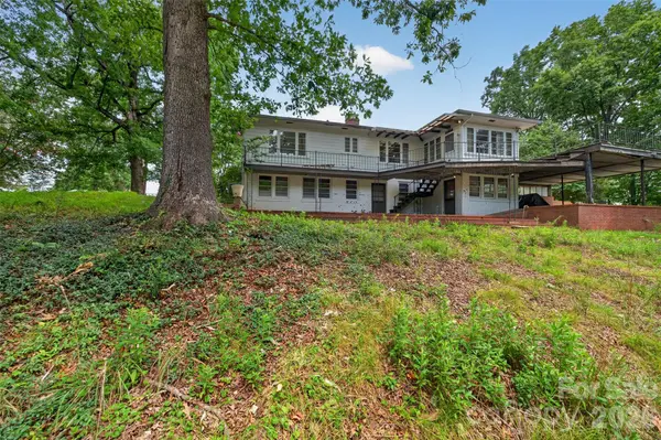 311 33rd Street Drive Se, Hickory, NC 28602