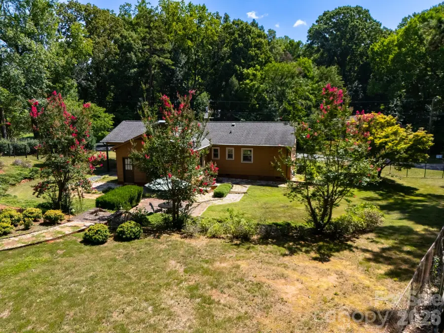 1433 Niagara Circle, Charlotte, NC 28214 - #3