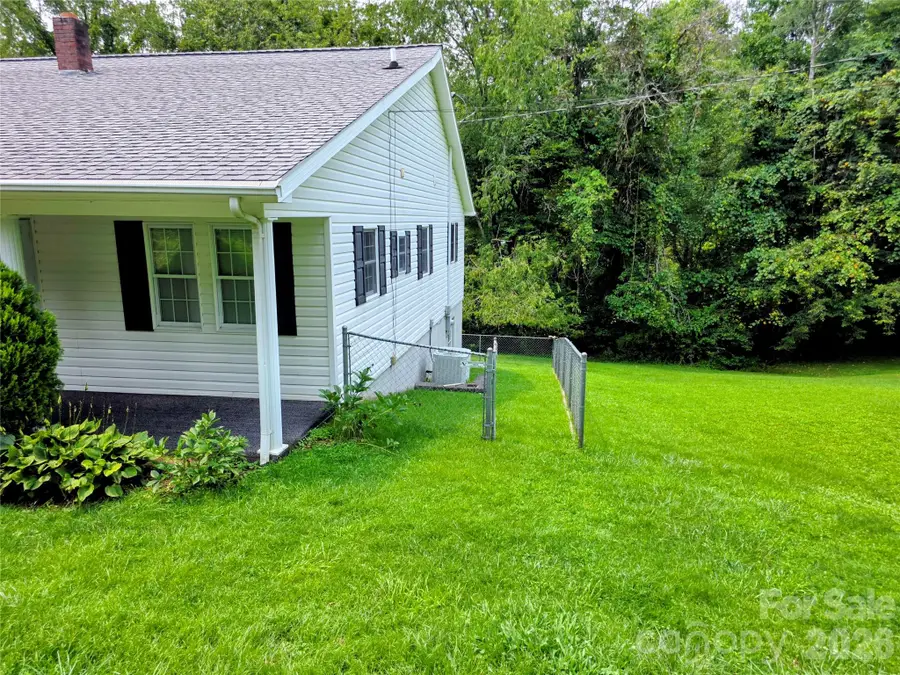139 Indian Trail, Burnsville, NC 28714 - #3