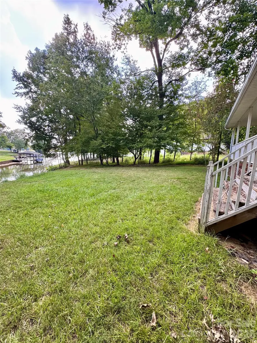 142 Harbor Point Drive #31, Cherryville, NC 28021 - #2