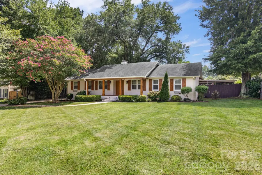 7030 Delta Lake Drive, Charlotte, NC 28215 - #2