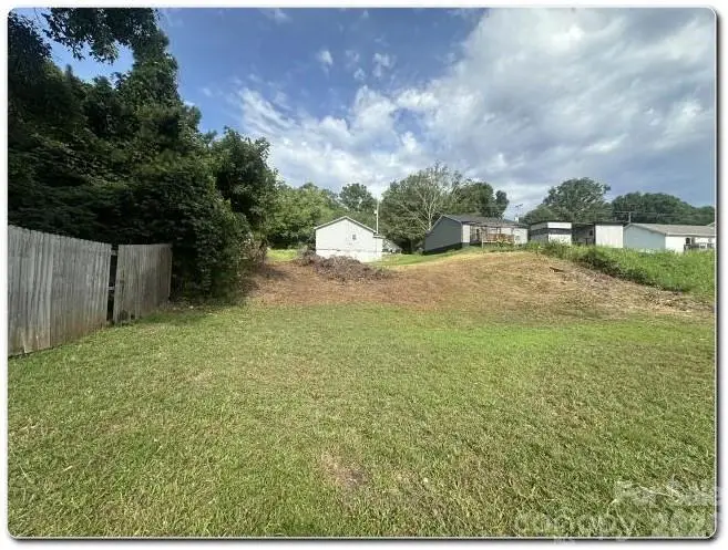 911 N Chester Street, Gastonia, NC 28052 - #2