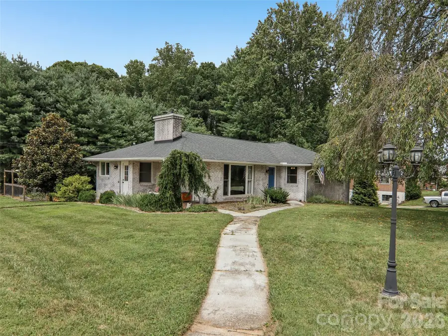 851 Sand Hill Road, Asheville, NC 28806 - #3
