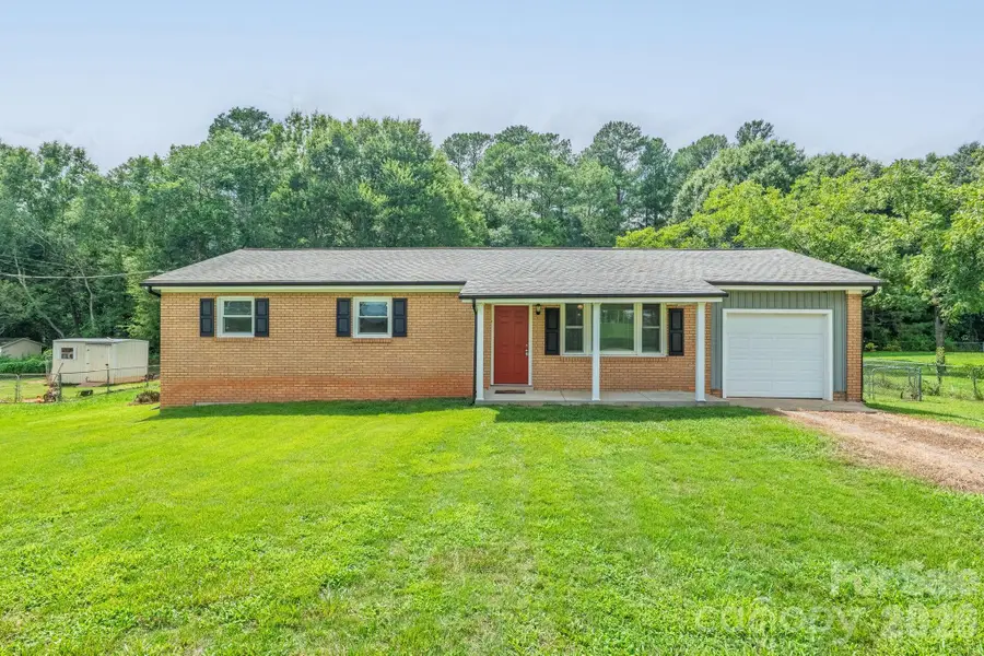 3907 Little Mountain Road, Gastonia, NC 28056 - #2