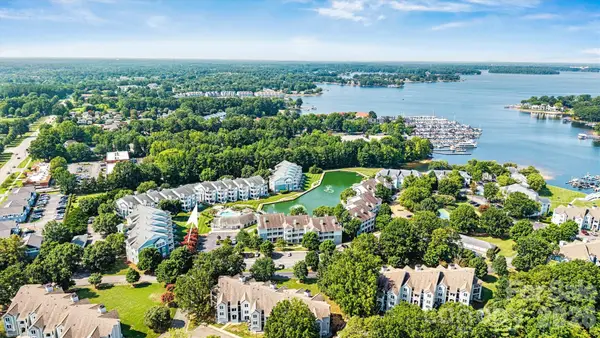 18824 Nautical Drive #35, Cornelius, NC 28031