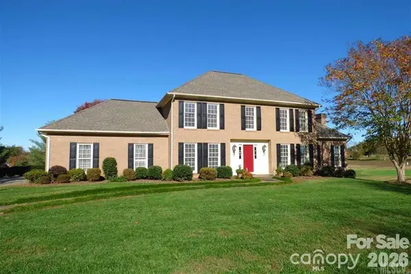 18 Meandering Way, Granite Falls, NC 28630