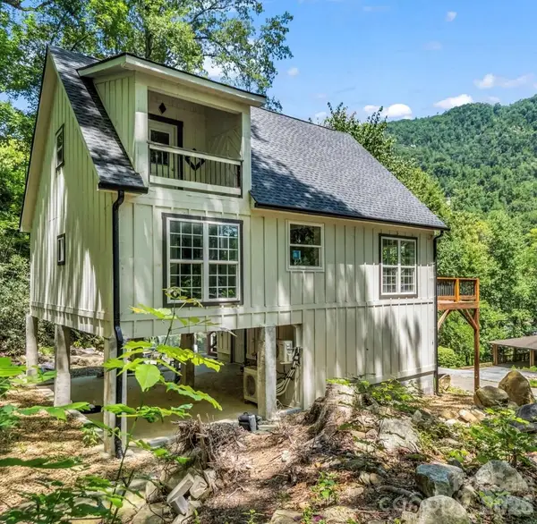 168 Fall Creek Drive, Chimney Rock, NC 28720