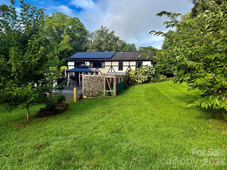 5 Northlake Drive, Weaverville, NC 28787 - #2