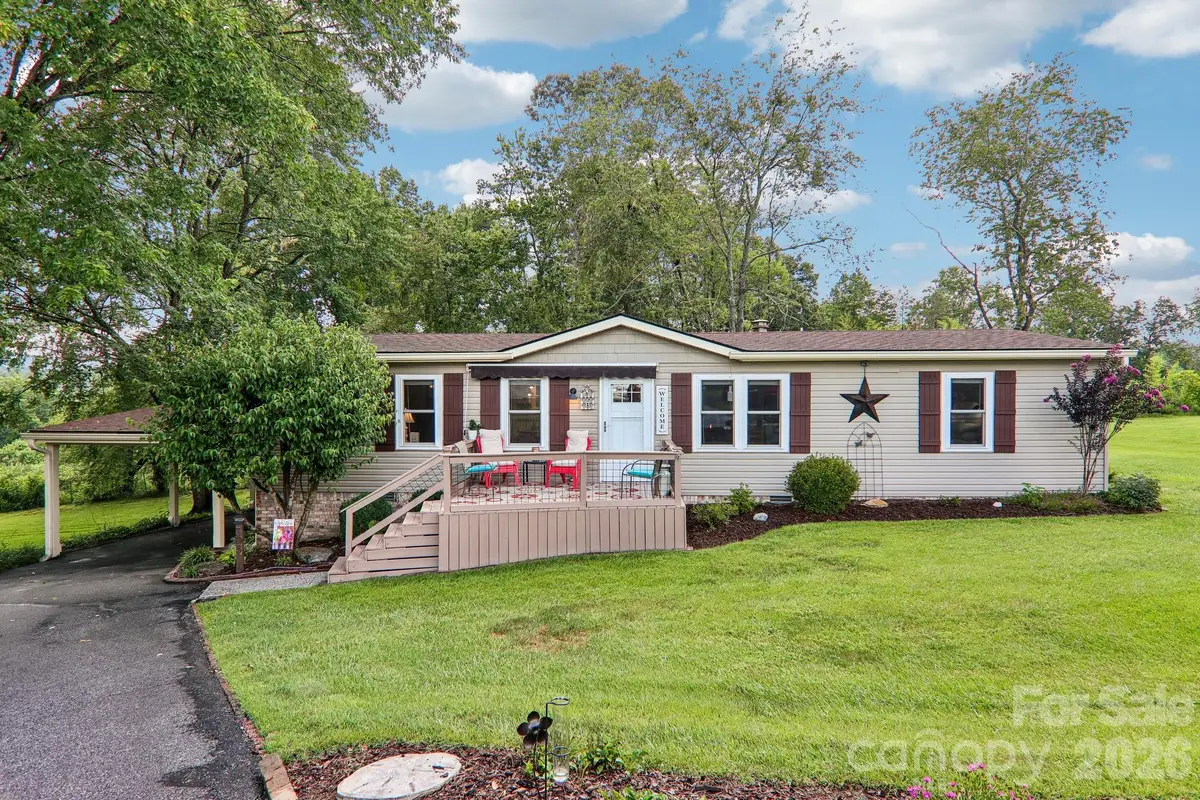 305 Meadowbrook Court, Hendersonville, NC 28792 - #1