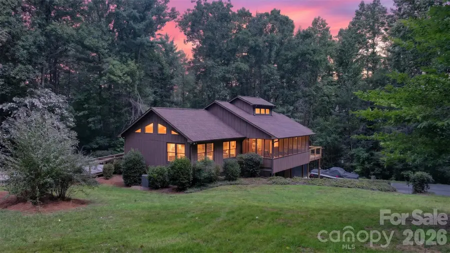 1044 Belvidere Lane, Morganton, NC 28655 - #2