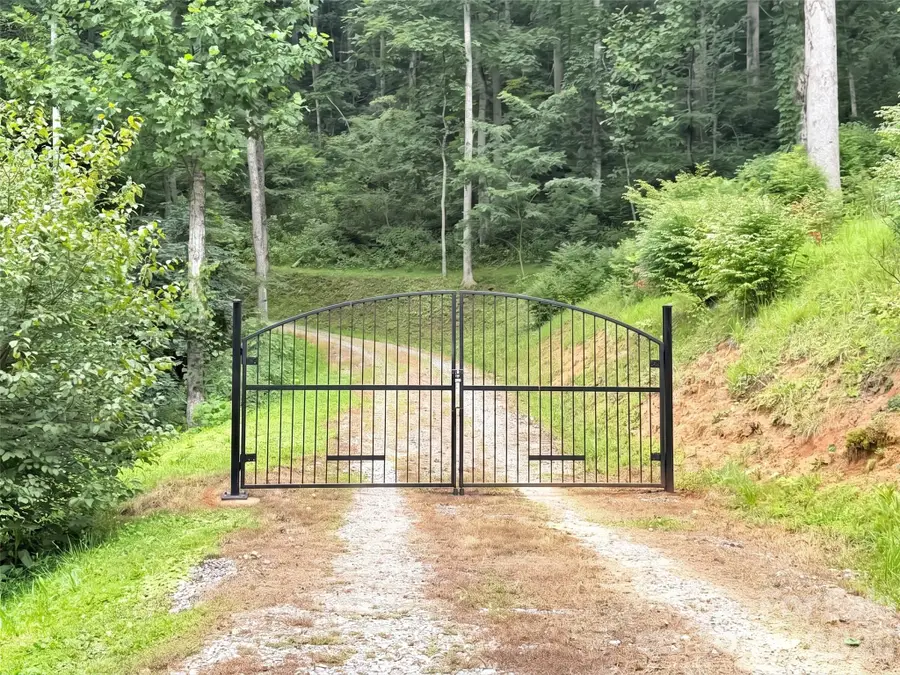 291 Incline Drive Drive, Sylva, NC 28779 - #3
