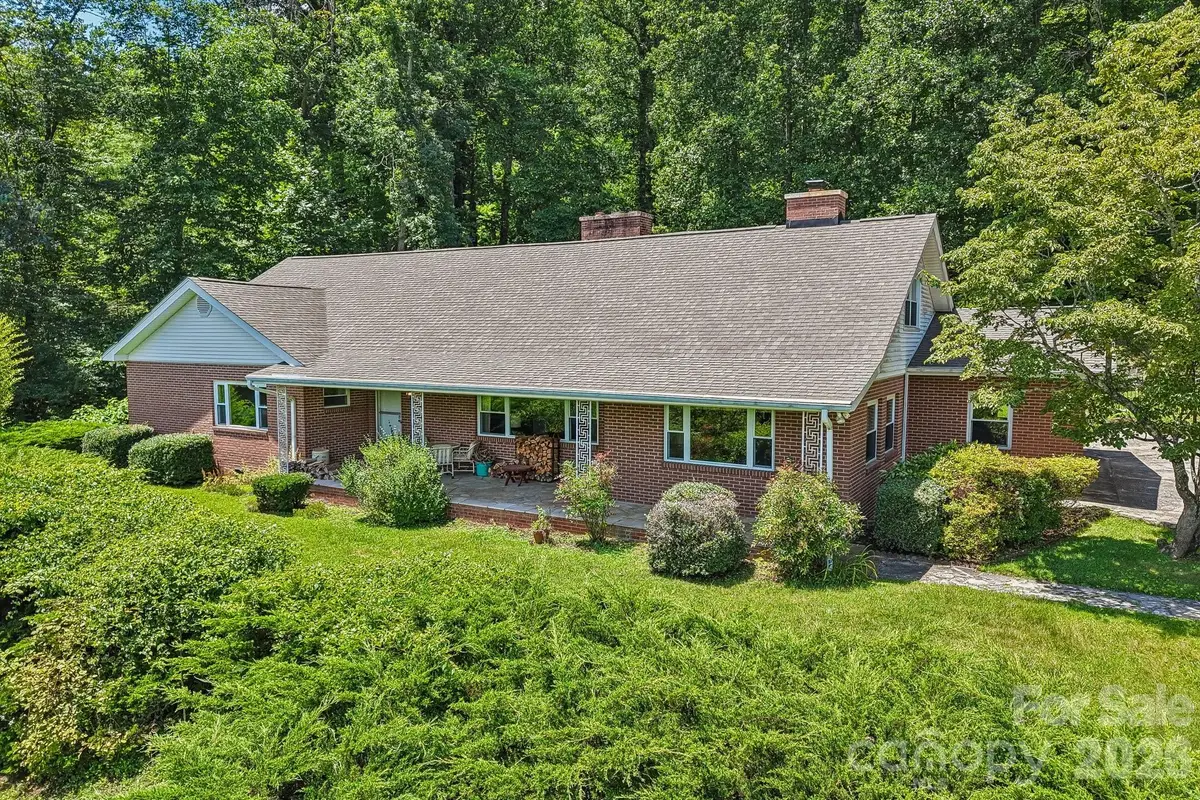 1404 Valmont Drive, Hendersonville, NC 28791 - #1