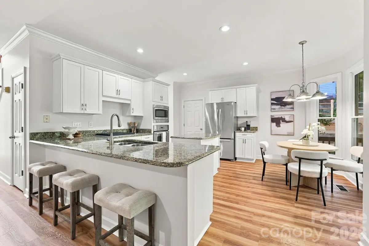 410 Whitefriars Lane, Matthews, NC 28105 - #1