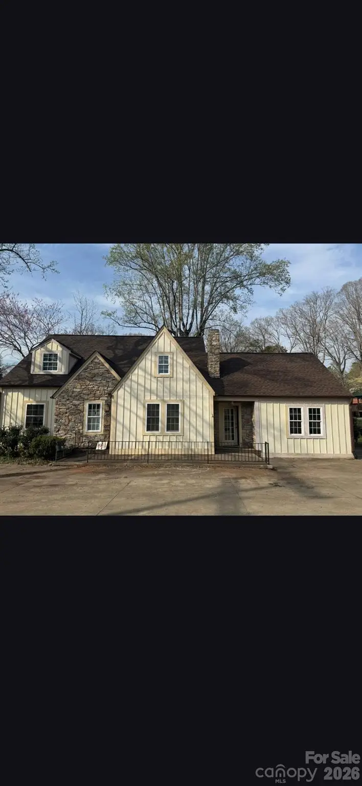 282 W Mountain Street, Rutherfordton, NC 28139 - #1