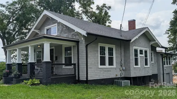 303 Bouchelle Street, Morganton, NC 28655