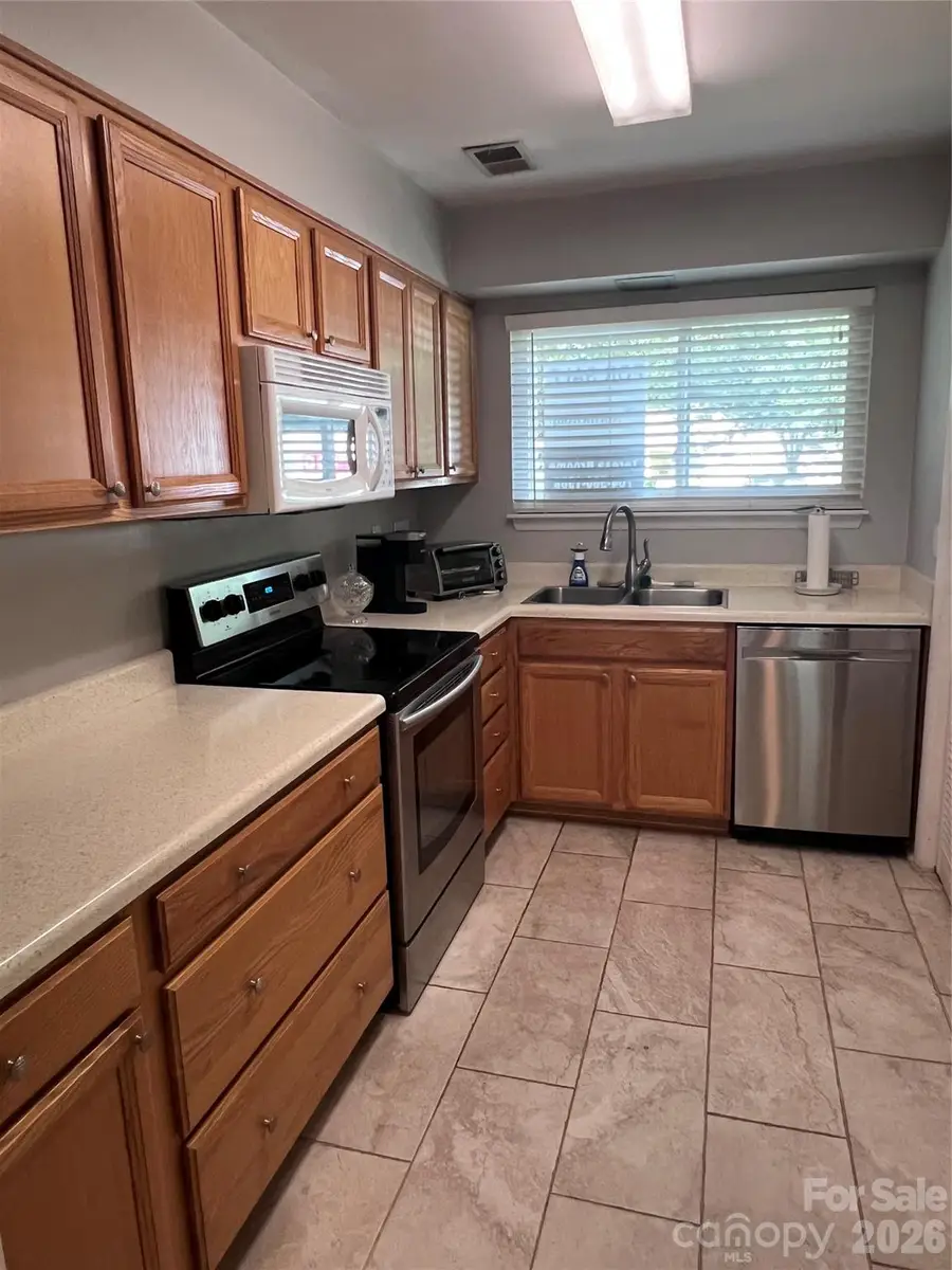 1050 Sardis Cove Drive, Charlotte, NC 28270 - #3