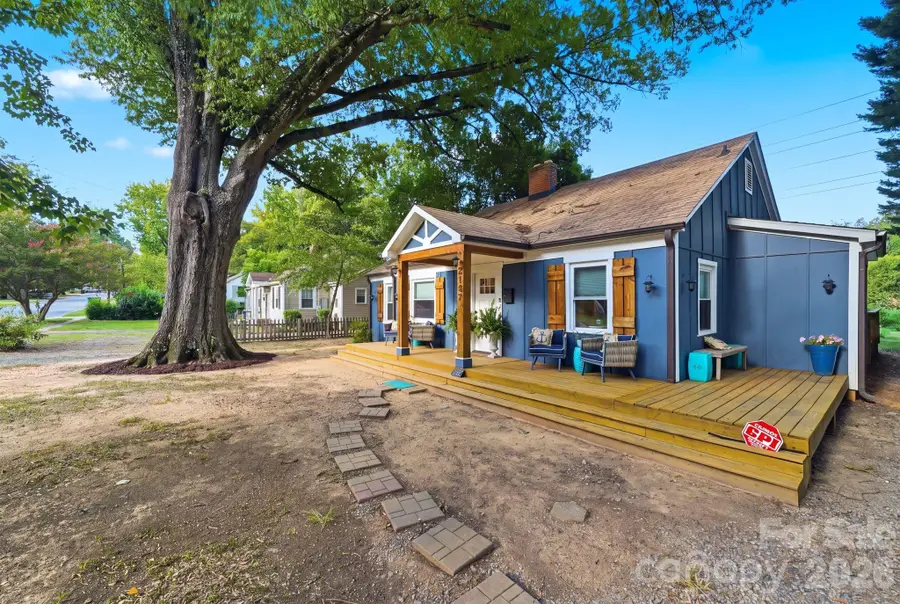 2137 Highland Street, Charlotte, NC 28208 - #2