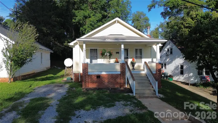 44 Ellis Street, Marion, NC 28752 - #2