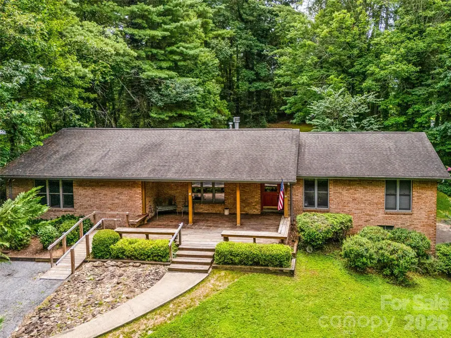 2526 Kanuga Road, Hendersonville, NC 28739 - #2