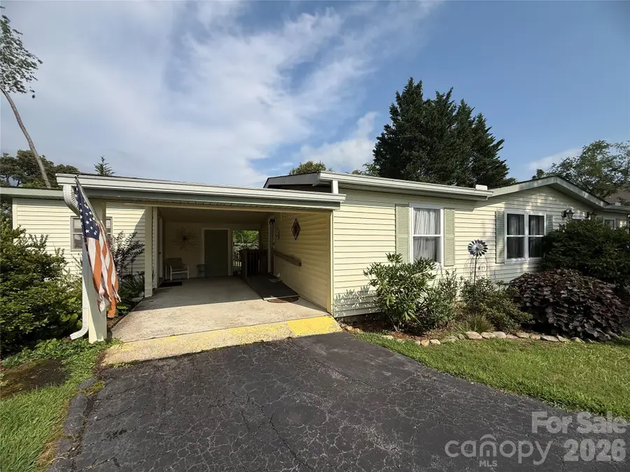 227 Cranbrook Circle, Hendersonville, NC 28792 - #3