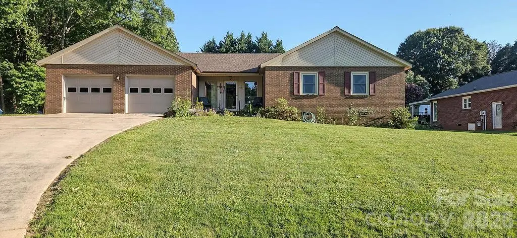 220 Sherwood Drive #22, Taylorsville, NC 28681 - #1