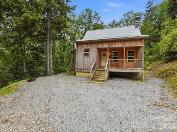 261 Yonah Drive, Maggie Valley, NC 28751