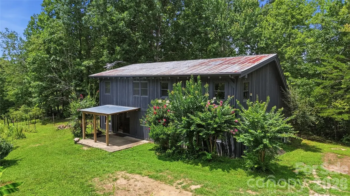 316-318 Cane Creek Mountain Road, Union Mills, NC 28167 - #1