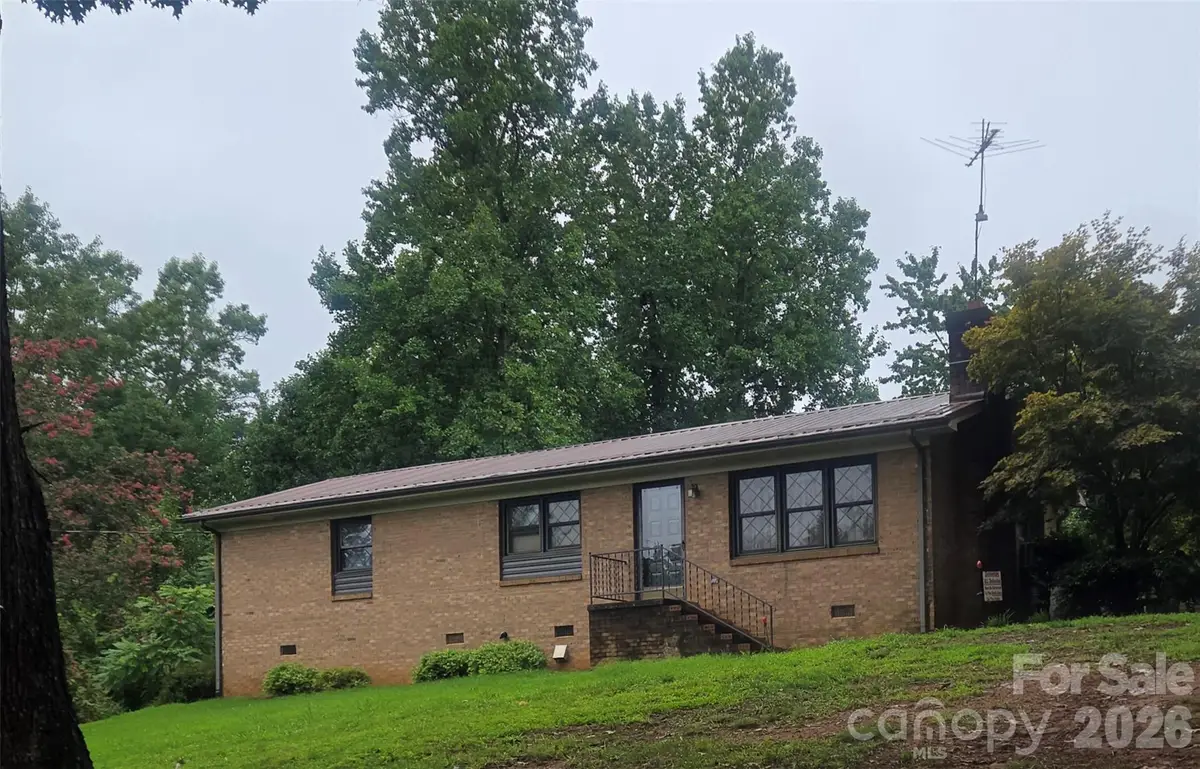 2734 Orchard Street, Newton, NC 28658 - #1