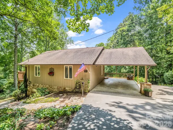 12 Chippewa Trail, Black Mountain, NC 28711