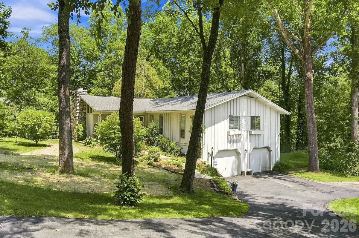 3020 Chestnut Tree Road, Hendersonville, NC 28792 - #1